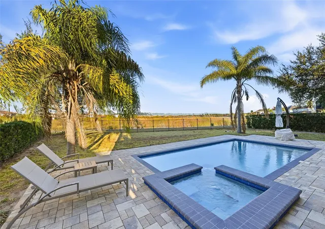 Photo 4 of Single family home for sale at 11545 Brickyard Pond Ln, Windermere, FL 34786 | MLS# O6378961 | Listing updated on 2026-09-07
