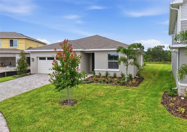 Photo 2 of Single family home for sale at 14518 Banks Ct, Parrish, FL 34219 | MLS# S5142968 | Listing updated on 2026-10-29