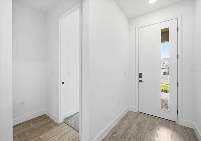 Photo 4 of Single family home for sale at 14518 Banks Ct, Parrish, FL 34219 | MLS# S5142968 | Listing updated on 2026-10-29
