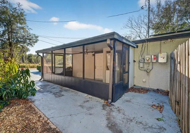 Homes for sale in Deland, FL | 493 W Baltimore Dr, Deland, FL 32720 | MLS# NS1087240