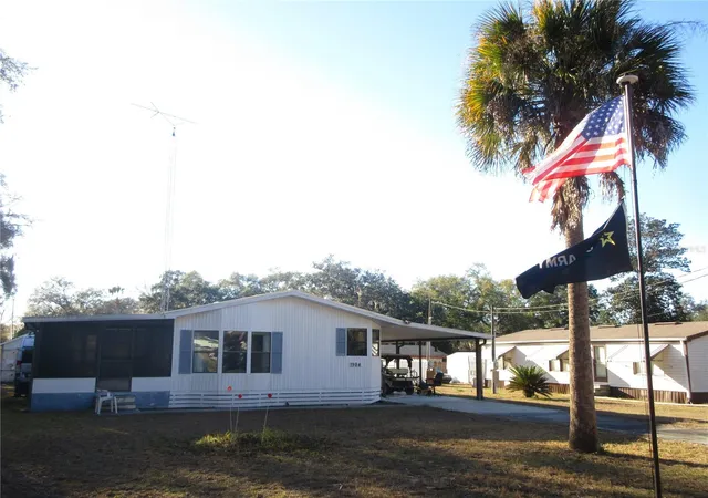 1st image of 1984 Se 171st Ct, Silver Springs, FL 34488 | MLS# OM717926