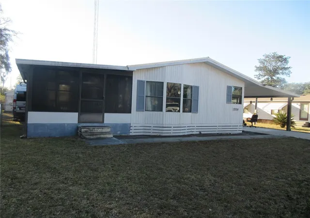 5th image of 1984 Se 171St Ct, Silver Springs, FL 34488 | MLS# OM717926