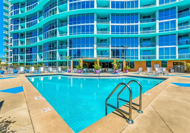 2nd image of 322 E Central Blvd, ORLANDO, FL 32801