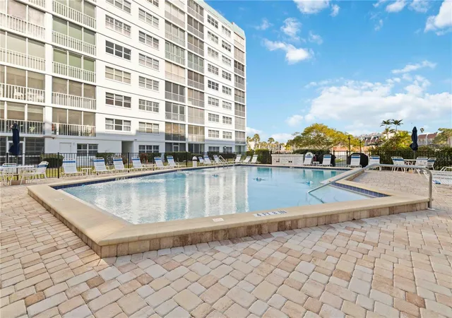 2nd image of 244 Saint Augustine Ave #104, Venice, FL 34285 | MLS# A4680953