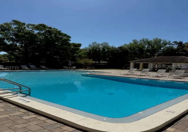 2nd image of 1554 Gln Ct, DUNEDIN, FL 34698