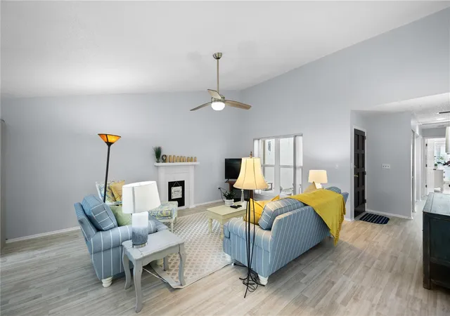 2nd image of 1554 Glen Ct #A, Dunedin, FL 34698 | MLS# TB8471754