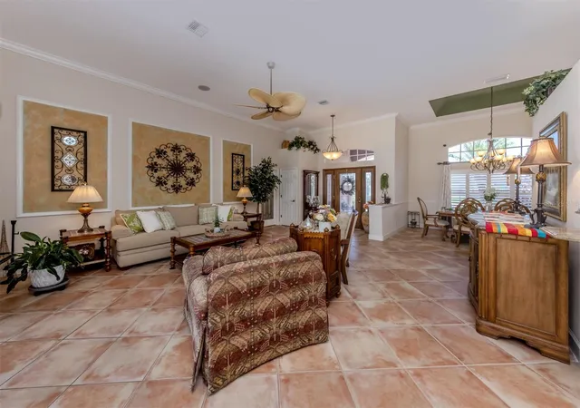 5th image of 148 Wading Bird Dr, Venice, FL 34292 | MLS# N6142747