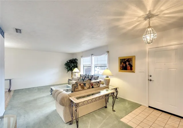 Homes for sale in Bradenton, FL | 9820 Royal Palm Dr, Bradenton, FL 34210 | MLS# A4680979