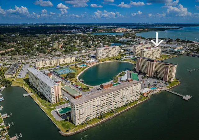 Photo 54 of Condo for sale at 4525 Cove Cir #604, Saint Petersburg, FL 33708 | MLS# TB8471873 | Listing updated on 2026-06-25