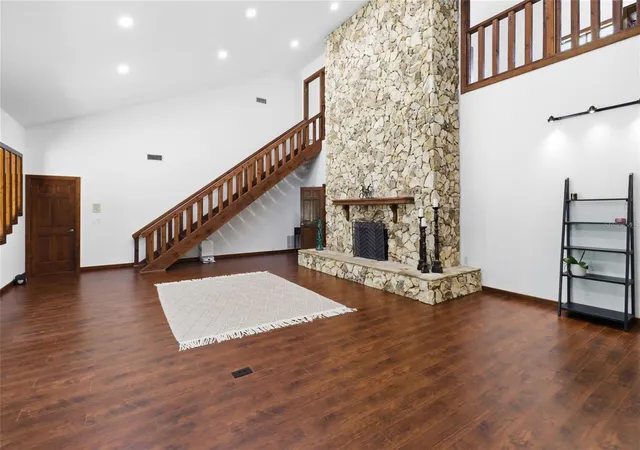 3rd image of 120 E Bahama Rd, Winter Springs, FL 32708 | MLS# O6379165