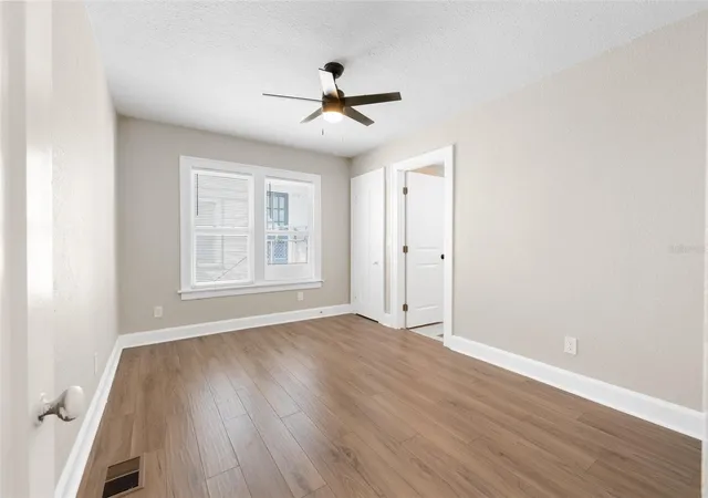 4th image of 781 31St Ave N, Saint Petersburg, FL 33704 | MLS# TB8471937