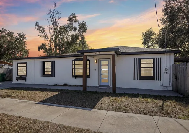 2nd image of 4432 W Mccoy St, Tampa, FL 33616 | MLS# TB8471946