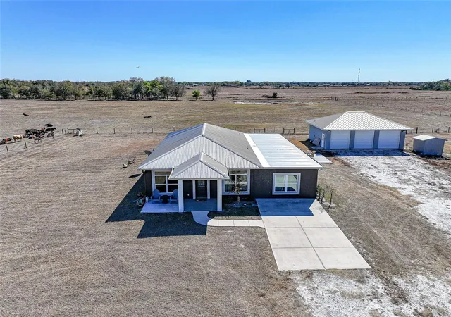 2nd image of 2481 Ne Faye Ter, Arcadia, FL 34266 | MLS# C7521411