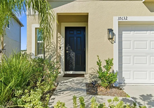Homes for sale in Zephyrhills, FL | 35132 Ackley Tr, Zephyrhills, FL 33541 | MLS# TB8472012
