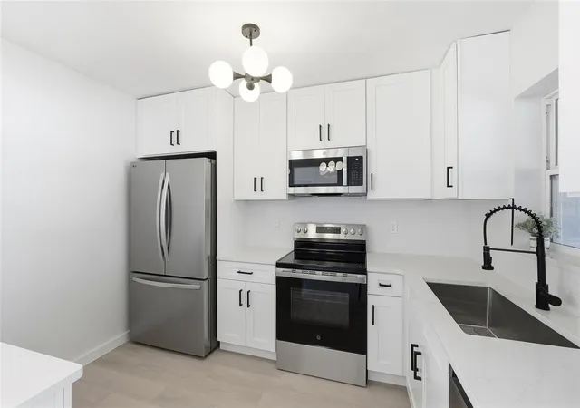 4th image of 2845 64Th Ter S, St Petersburg, FL 33712 | MLS# TB8472109