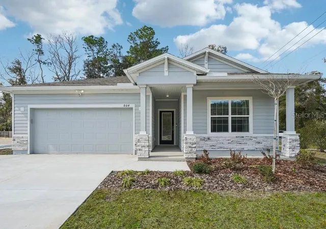 Photo 1 of Single family home for sale at 804 Sw 80th Way, Gainesville, FL 32607 | MLS# O6379342 | Listing updated on 2026-09-27
