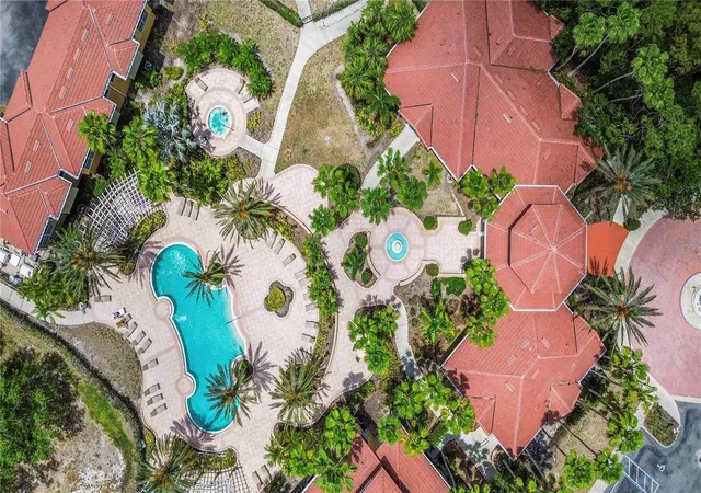 3rd image of 5721 Bentgrass Dr #20-104, Sarasota, FL 34235 | MLS# A4681108