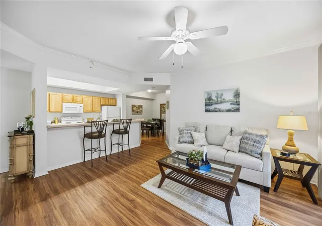 5th image of 5721 Bentgrass Dr #20-104, Sarasota, FL 34235 | MLS# A4681108