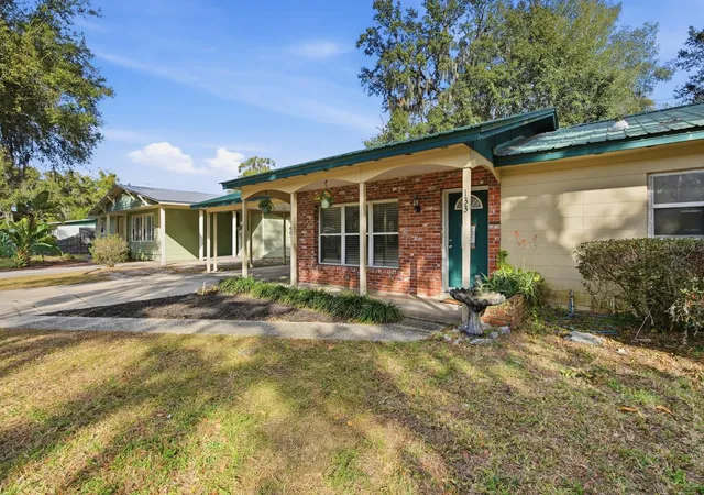 Homes for sale in Palatka, FL | 133 Crestwood Ave, Palatka, FL 32177 | MLS# FC315883