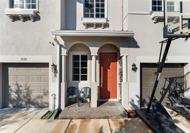 3rd image of 1061 Nw 208Th Ter, Miami, FL 33169 | MLS# OM718032
