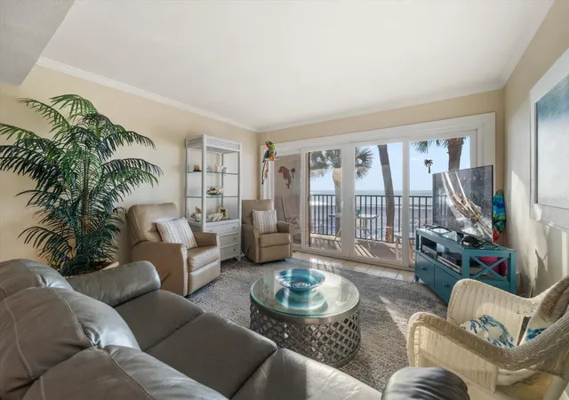 3rd image of 60 Gulf Blvd, Indian Rocks Beach, FL 33785