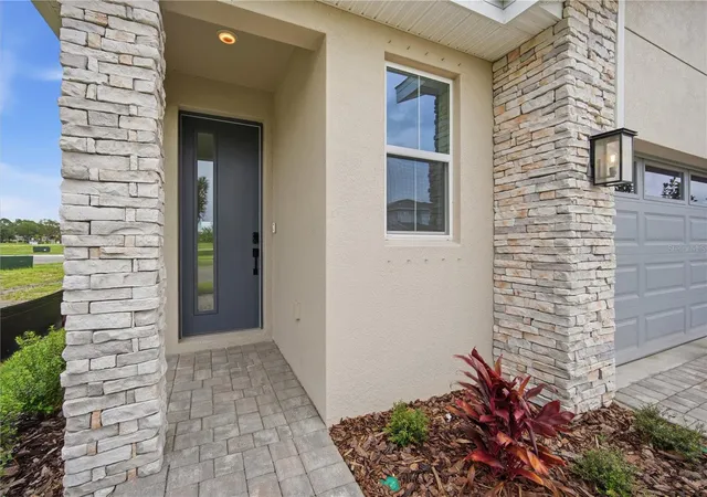 Photo 4 of Single family home for sale at 2326 Anders Dr, Parrish, FL 34219 | MLS# S5143084 | Listing updated on 2026-10-05