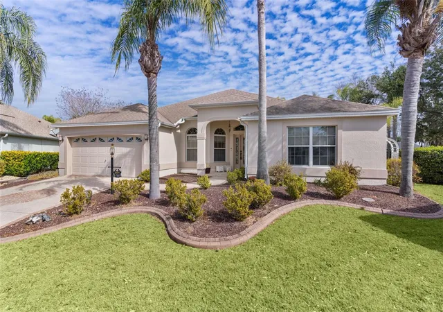 3rd image of 758 Moore Ter, The Villages, FL 32162 | MLS# G5107698