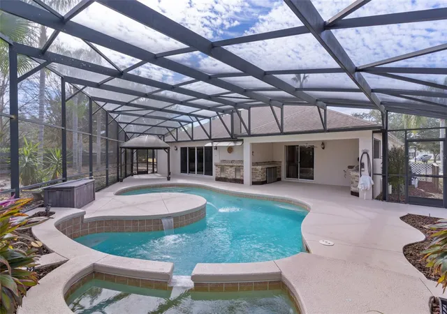 4th image of 758 Moore Ter, The Villages, FL 32162 | MLS# G5107698