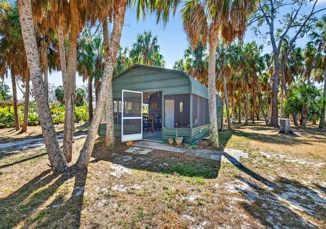 Photo 3 of Land for sale at 2619 River Bnd Dr, Ruskin, FL 33570 | MLS# TB8472284 | Listing updated on 2026-08-07