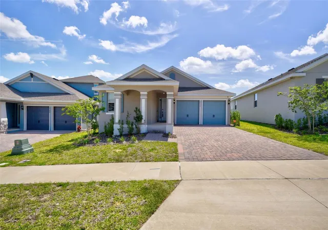 Photo 1 of Single family home for sale at 2112 Keystone Pass, Minneola, FL 34715 | MLS# O6379494 | Listing updated on 2026-08-12