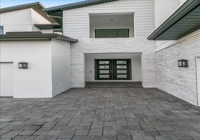 Photo 3 of Single family home for sale at 9004 Santorini Dr, Orlando, FL 32827 | MLS# O6379495 | Listing updated on 2026-09-15