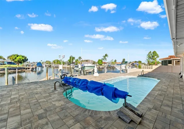 Photo 1 of Single family home for sale at 3939 Rudder Way, New Port Richey, FL 34652 | MLS# TB8472364 | Listing updated on 2026-08-31