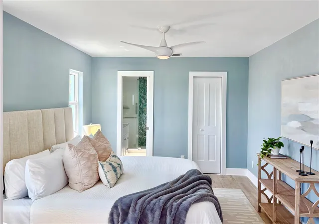 Homes for sale in Treasure Island, FL | 11145 4Th St E, Treasure Island, FL 33706 | MLS# TB8472377