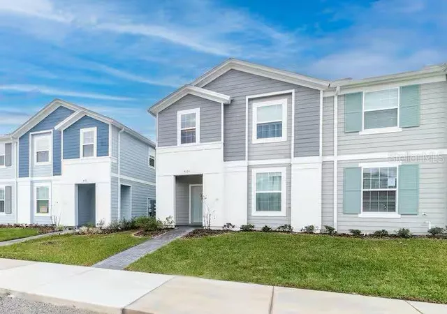 Photo 1 of Townhouse for sale at 4030 Lana Ave, Davenport, FL 33897 | MLS# O6379542 | Listing updated on 2026-09-25
