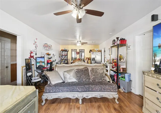 Photo 3 of Single family home for sale at 310 E Magnolia St, Kissimmee, FL 34744 | MLS# O6379567 | Listing updated on 2026-09-25
