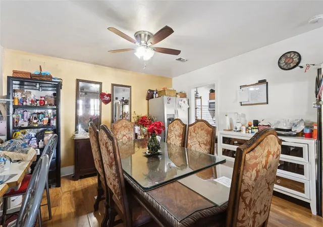 Photo 3 of Single family home for sale at 310 E Magnolia St, Kissimmee, FL 34744 | MLS# O6379567 | Listing updated on 2026-09-25