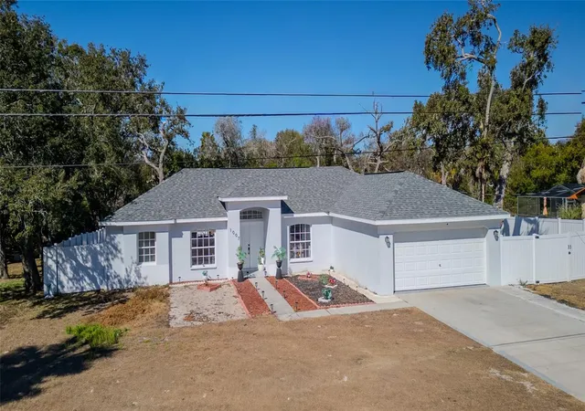 Photo 1 of Single family home for sale at 1007 Tryon Cir, Spring Hill, FL 34606 | MLS# TB8472422 | Listing updated on 2026-09-20
