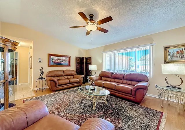 Photo 3 of Single family home for sale at 9826 Se 178th Lane, Summerfield, FL 34491 | MLS# G5107726 | Listing updated on 2026-09-24