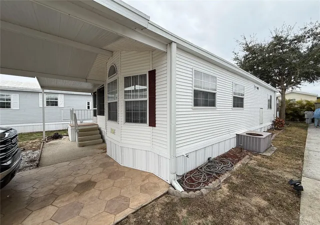 5th image of 231 St George Dr, Davenport, FL 33837 | MLS# L4959152