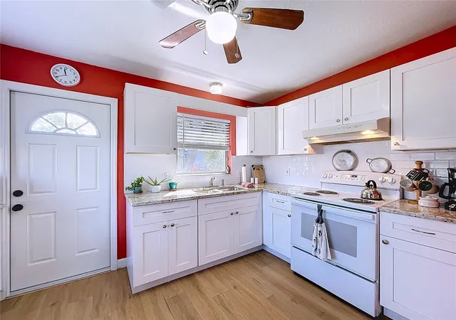 Photo 4 of Single family home for sale at 4042 Arkansas Ave NE, Saint Petersburg, FL | MLS# TB8472546 | Listing updated on 2026-09-24
