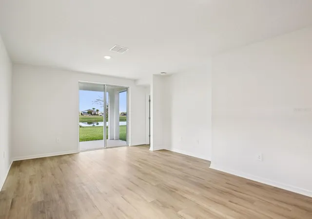 2nd image of 161 Canoe Bend Ave, Nokomis, FL 34275 | MLS# TB8472550