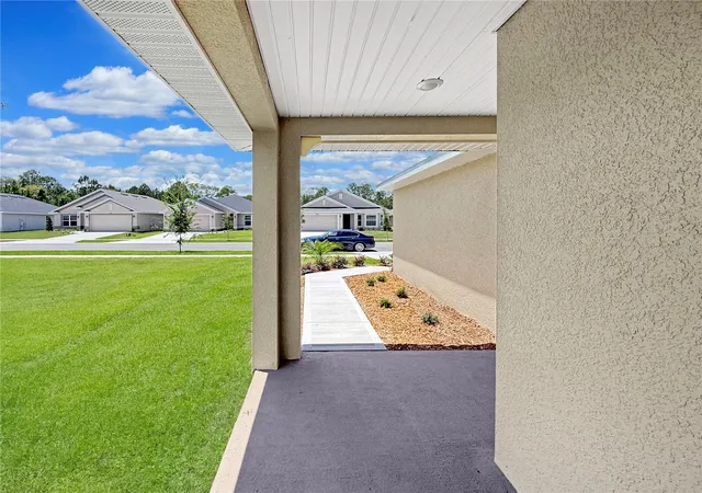 4th image of 7625 Bent Tree Loop, Harmony, FL 34773 | MLS# O6379790