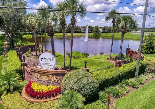 Photo 3 of Manufactured home for sale at 25308 Casa Del Lago Ln, Leesburg, FL 34748 | MLS# G5107740 | Listing updated on 2026-10-12