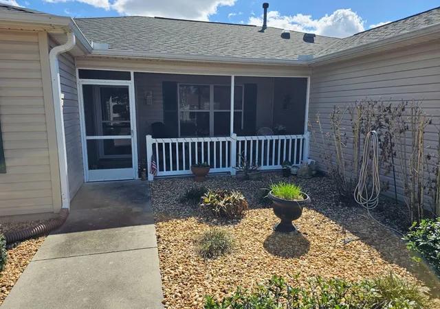 2nd image of 8072 Se 175th Columbia Pl, The Villages, FL 32162 | MLS# OM718121