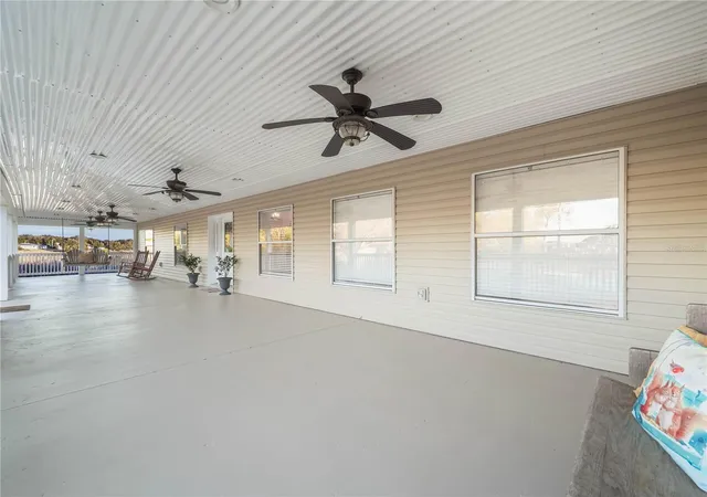 3rd image of 124 Pangola Dr, Winter Haven, FL 33880 | MLS# L4959175