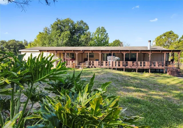Photo 3 of Manufactured home for sale at 13921 Pine Meadow Rd, Kathleen, FL 33849 | MLS# S5143165 | Listing updated on 2026-09-23