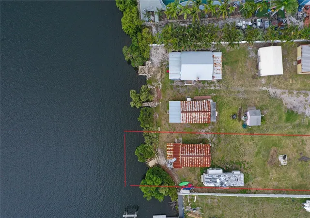 Photo 2 of Land for sale at 3306 W Shell Point Rd, Ruskin, FL 33570 | MLS# TB8472734 | Listing updated on 2026-07-31