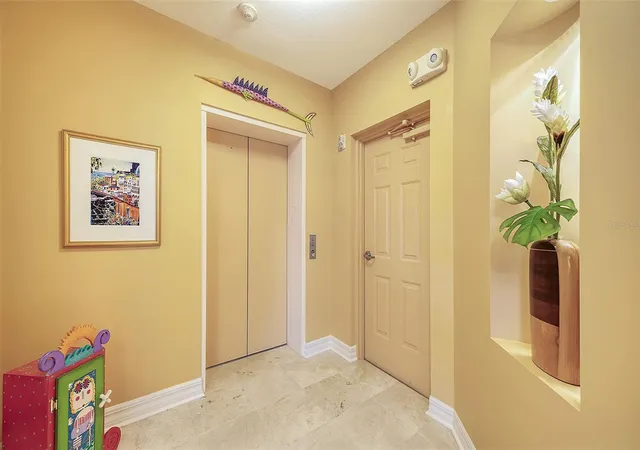 Homes for sale in Osprey, FL | 3621 N Point Rd #301, Osprey, FL 34229 | MLS# A4681290