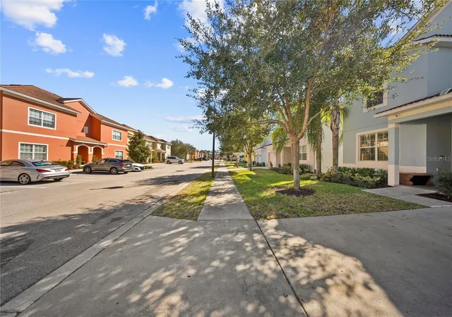 Photo 1 of Single family home for sale at 8960 Bismarck Palm Rd, Kissimmee, FL 34747 | MLS# S5143167 | Listing updated on 2026-08-27
