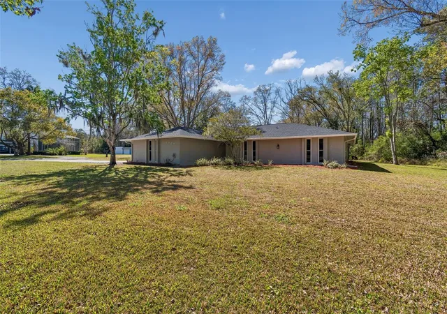 Photo 3 of Single family home for sale at 10909 Candy Ln, New Port Richey, FL 34654 | MLS# W7882726 | Listing updated on 2026-07-31